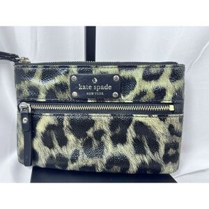 Kate Spade‎ Leopard Wristlet Nylon Pouch Strap